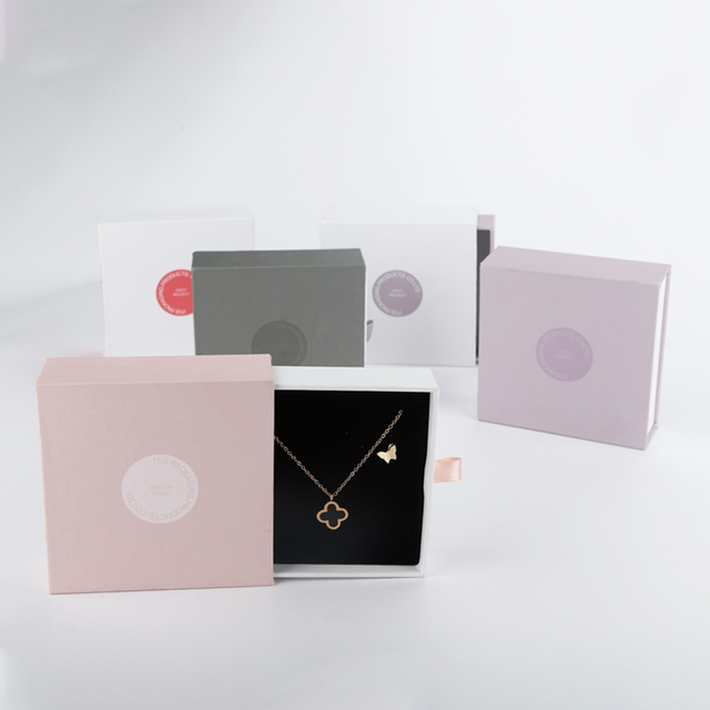 Fábrica de embalagem de caixa de papel para joias à prova de poeira personalizada