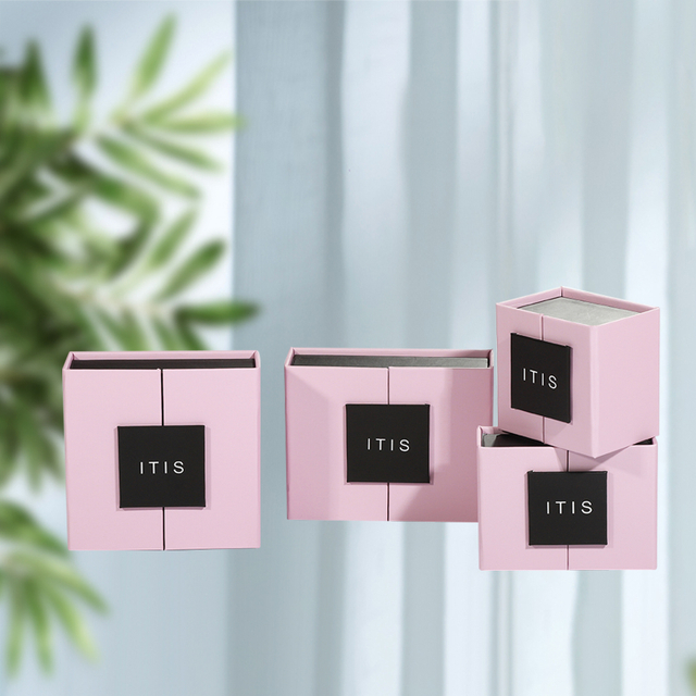 Fabricante de embalagens de caixa de papel para joias de luxo personalizadas
